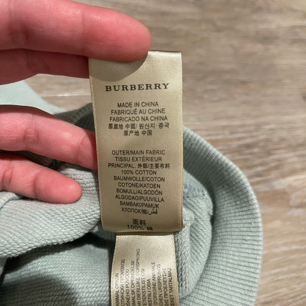 Burberry sweatshirt - Picture 3 of 4